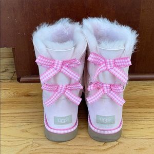 Pink Uggs Size 8